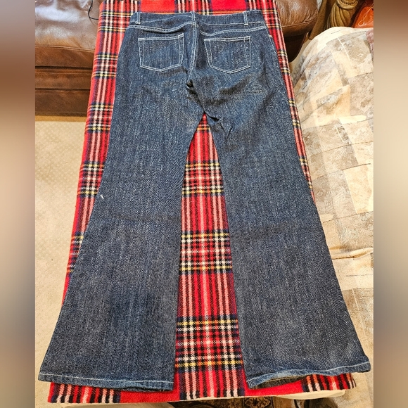 London Jean - Picture 3 of 4